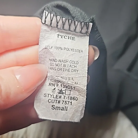 Tyche Black Flowy Split-Sleeve Sheer Top – Size Small - Picture 7 of 7